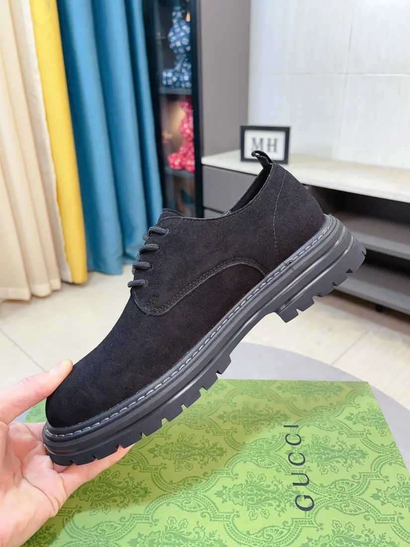 Men's shoes 💰500🌸🌸 (GUCCI) [can be made without label] G's new business boots are full-layer calfskin embossed with classic diamond pattern craftsmanship. They are high-end and classy, ​​versatile and have a full three-dimensional feel. They use raw rubber non-slip outsole. If you look closely, you will be addicted to the leather. You can't extricate yourself ~ the best on the market.          Fabric: Cowhide/Embossed Lining: Cowhide.          Please make a note when placing an order, size: 38-44 (37, 45, 46 can be customized and cannot be returned or exchanged)